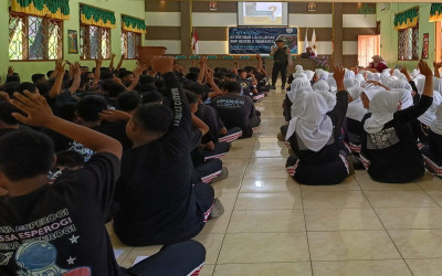 Penuh Antusias, Siswa SMPN 2 Girimarto Ikuti Sosialisasi Ketertiban Lalu Lintas