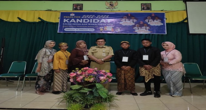 Pemilihan Ketua dan Wakil Ketua OSIS SMP Negeri 2 Girimarto Berlangsung Tertib 